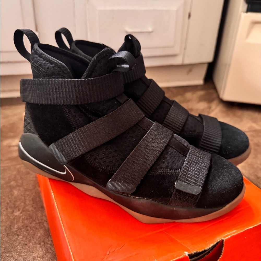 LeBron Soldier 12 (GS)